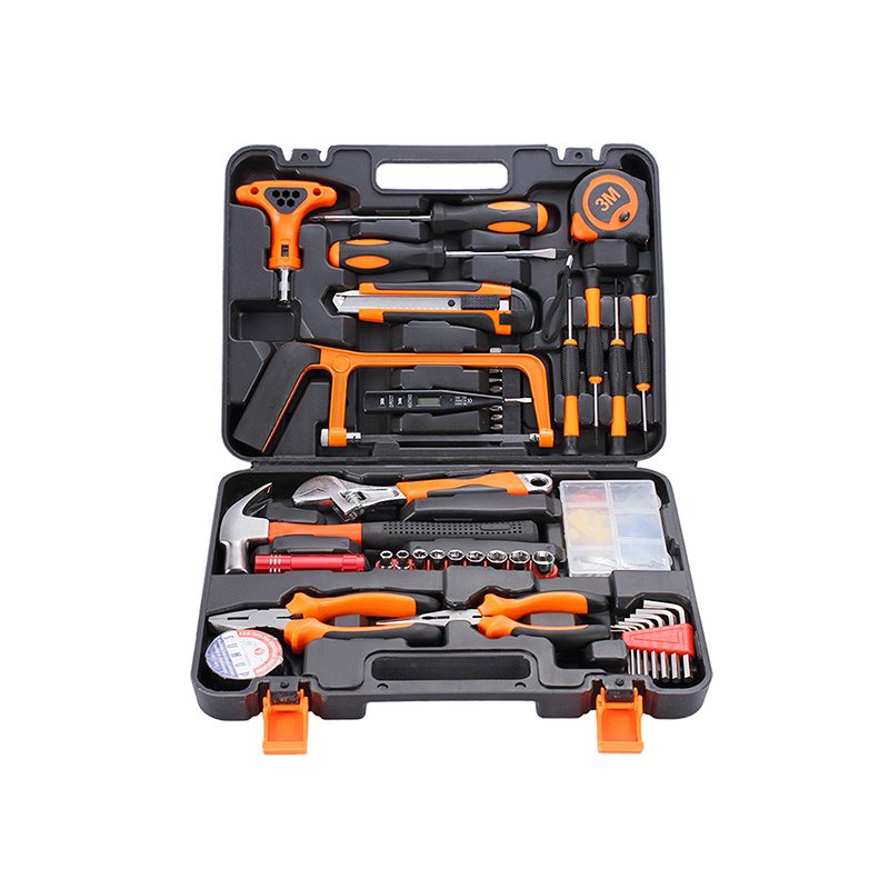 Ensemble d'outils pour la maison avec boîte à outils en plastique